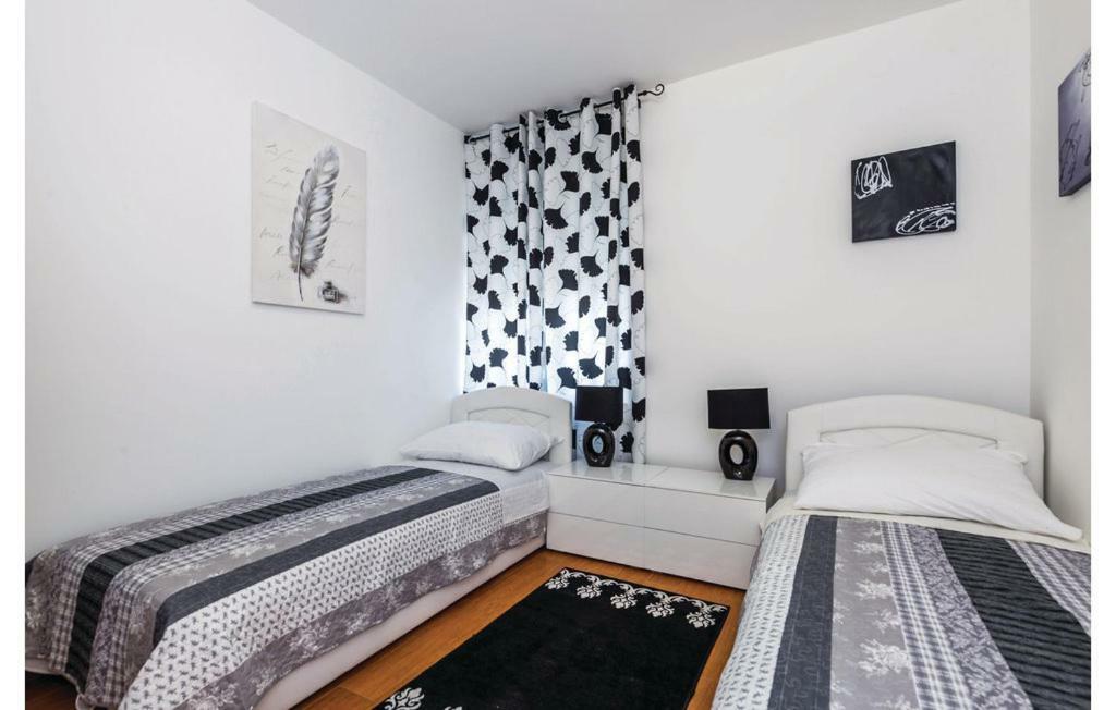 Petra Hills Apartment Опатия Екстериор снимка
