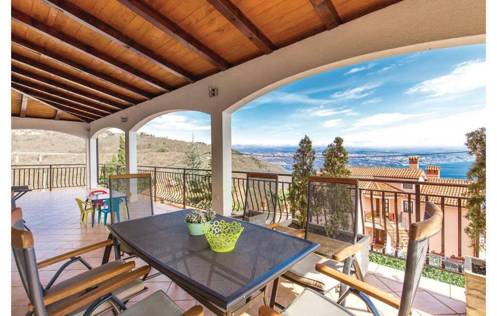 Petra Hills Apartment Опатия Екстериор снимка